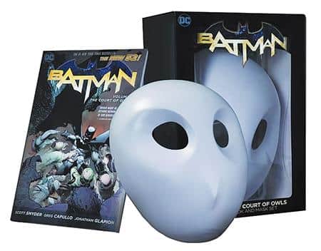 Batman: The Court of Owls – Mask and Book Set Cover