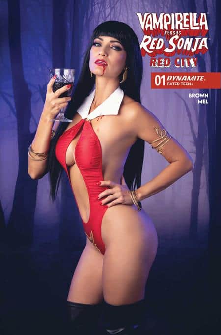 CVR C COSPLAY VAMPIRELLA IVYCOSPLAY